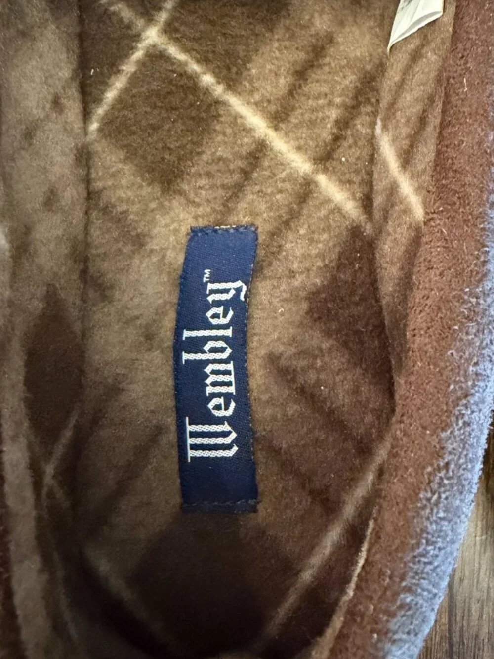 NWT Men's Wembley Camel Brown Suede Moccasin Slippers Memory Foam, Size XL 11-12